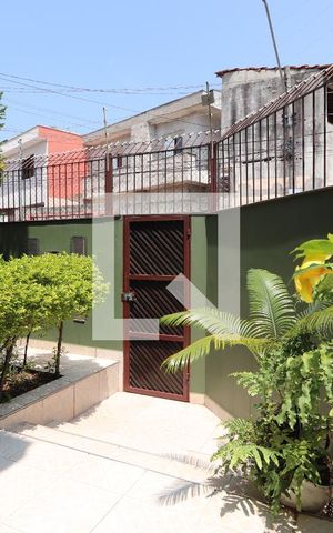 Casa à venda com 286m², 4 quartos e 4 vagasJardim e entrada
