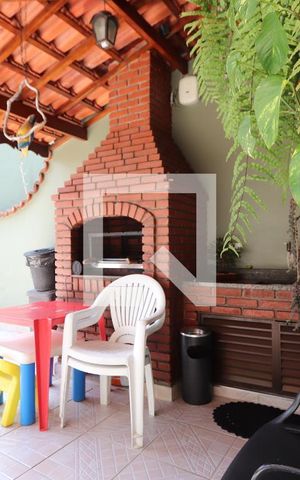 Casa à venda com 286m², 4 quartos e 4 vagasEspaço Gourmet