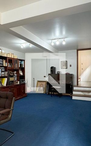 Casa de condomínio à venda com 600m², 4 quartos e 4 vagasÁrea comum - Salão de festas
