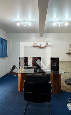 Casa de condomínio à venda com 600m², 4 quartos e 4 vagasÁrea comum - Salão de festas