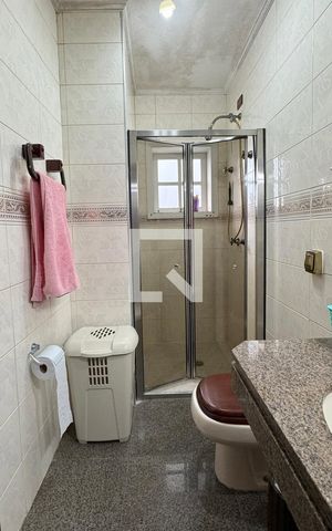 Casa de condomínio à venda com 600m², 4 quartos e 4 vagasBanheiro da Suíte 2
