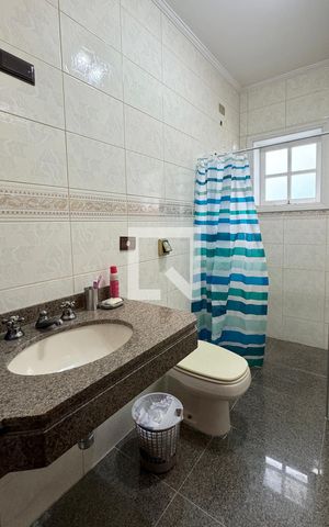 Casa de condomínio à venda com 600m², 4 quartos e 4 vagasBanheiro da Suíte 3