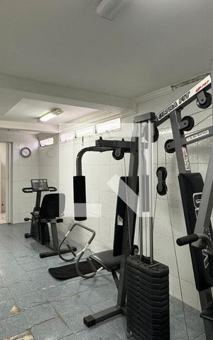 Casa de condomínio à venda com 600m², 4 quartos e 4 vagasAcademia