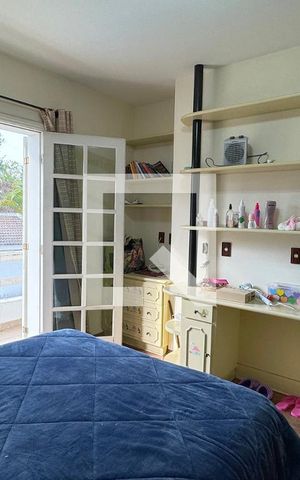 Casa de condomínio à venda com 600m², 4 quartos e 4 vagasSuíte 2