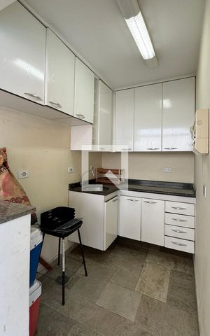 Casa de condomínio à venda com 600m², 4 quartos e 4 vagasChurrasqueira