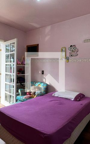 Casa de condomínio à venda com 600m², 4 quartos e 4 vagasSuíte 3