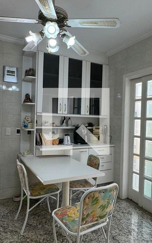 Casa de condomínio à venda com 600m², 4 quartos e 4 vagasCozinha