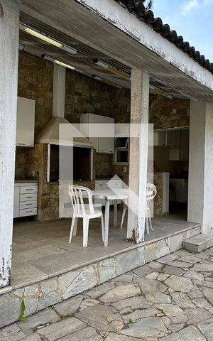 Casa de condomínio à venda com 600m², 4 quartos e 4 vagasChurrasqueira