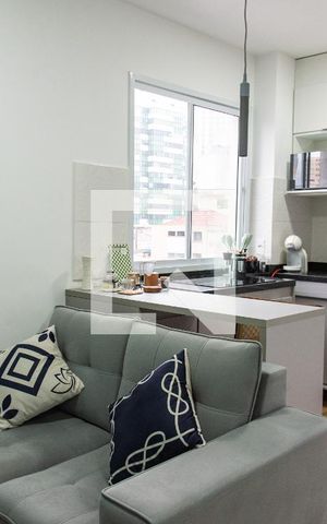 Apartamento à venda com 26m², 1 quarto e sem vaga Apartamento à venda com 26m², 1 quarto e sem vagaSala