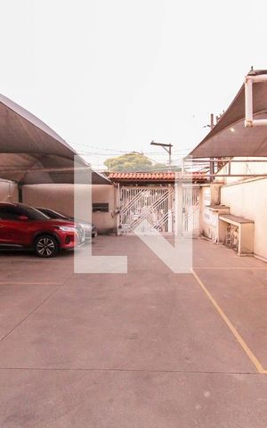 Casa de condomínio à venda com 65m², 2 quartos e 1 vaga Casa de condomínio à venda com 65m², 2 quartos e 1 vagaEstacionamento