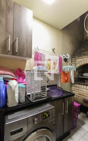 Casa de condomínio à venda com 65m², 2 quartos e 1 vaga Casa de condomínio à venda com 65m², 2 quartos e 1 vagaÁrea de Serviço - Churrasqueira