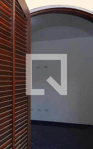 Casa à venda com 90m², 2 quartos e 2 vagasSacada