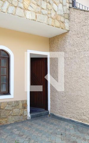 Casa à venda com 90m², 2 quartos e 2 vagasGaragem