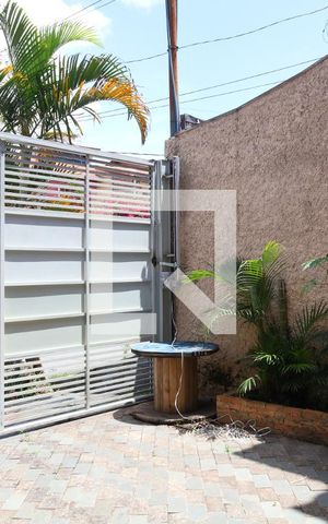 Casa à venda com 90m², 2 quartos e 2 vagasGaragem