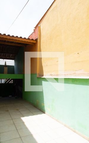 Casa à venda com 127m², 4 quartos e 3 vagas Casa à venda com 127m², 4 quartos e 3 vagasGaragem