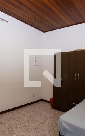 Casa à venda com 127m², 4 quartos e 3 vagas Casa à venda com 127m², 4 quartos e 3 vagasQuarto 2