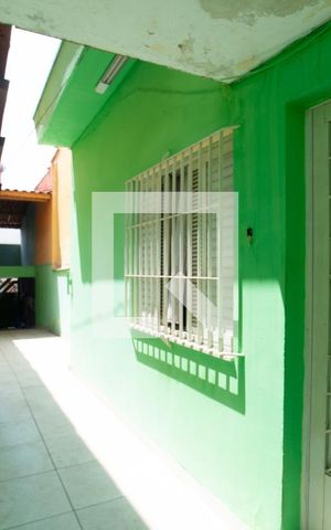 Casa à venda com 127m², 4 quartos e 3 vagas Casa à venda com 127m², 4 quartos e 3 vagasÁrea externa