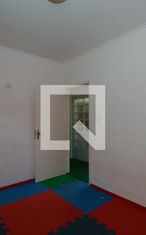 Casa para alugar com 193m², 4 quartos e 7 vagas Casa para alugar com 193m², 4 quartos e 7 vagasQuarto 1