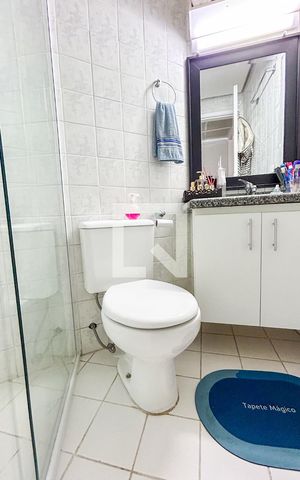 Apartamento para alugar com 75m², 3 quartos e 2 vagas Apartamento para alugar com 75m², 3 quartos e 2 vagasBanheiro