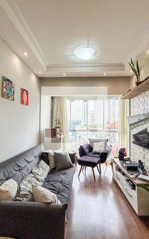 Apartamento para alugar com 75m², 3 quartos e 2 vagas Apartamento para alugar com 75m², 3 quartos e 2 vagasSala