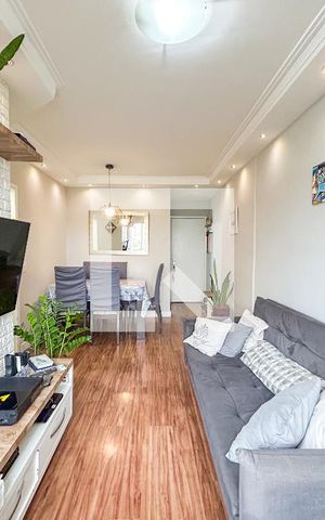 Apartamento para alugar com 75m², 3 quartos e 2 vagas Apartamento para alugar com 75m², 3 quartos e 2 vagasSala
