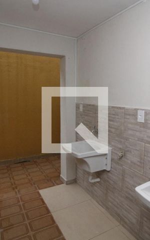Casa de condomínio para alugar com 39m², 1 quarto e sem vagaÁrea de Serviço