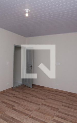 Casa de condomínio para alugar com 39m², 1 quarto e sem vagaSala/Quarto