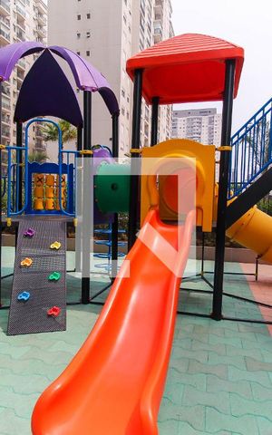 Apartamento à venda com 82m², 2 quartos e 1 vaga Apartamento à venda com 82m², 2 quartos e 1 vagaÁrea comum - Playground