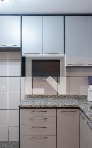 Apartamento para alugar com 65m², 2 quartos e 1 vagaCozinha