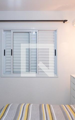 Apartamento para alugar com 65m², 2 quartos e 1 vagaSuíte