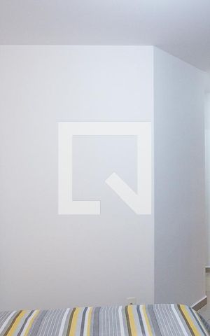 Apartamento para alugar com 65m², 2 quartos e 1 vagaSuíte