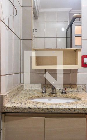 Apartamento para alugar com 65m², 2 quartos e 1 vagaBanheiro