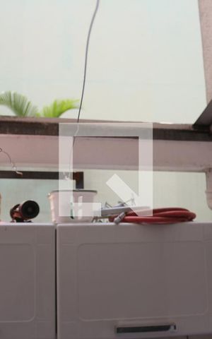 Apartamento à venda com 70m², 2 quartos e 1 vagaÁrea de Serviço