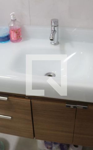 Apartamento à venda com 70m², 2 quartos e 1 vagaBanheiro