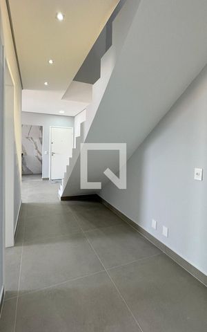 Apartamento à venda com 118m², 2 quartos e 2 vagasCorredor