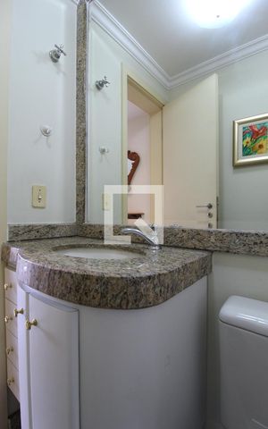 Apartamento para alugar com 94m², 2 quartos e 2 vagasLavabo