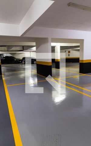 Apartamento à venda com 366m², 4 quartos e 6 vagas Apartamento à venda com 366m², 4 quartos e 6 vagasGaragem