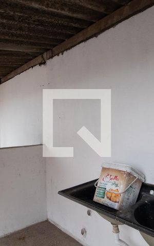 Casa para alugar com 50m², 1 quarto e sem vagaÁrea de Serviço