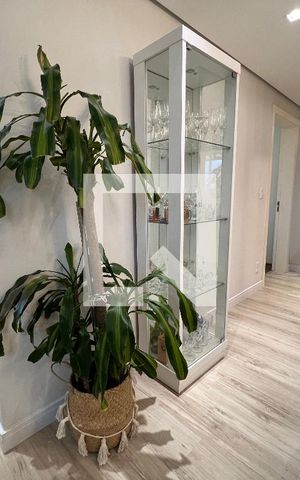 Apartamento à venda com 110m², 3 quartos e 2 vagas Apartamento à venda com 110m², 3 quartos e 2 vagasCorredor