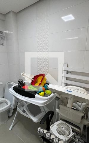 Apartamento à venda com 110m², 3 quartos e 2 vagas Apartamento à venda com 110m², 3 quartos e 2 vagasBanheiro da Suíte