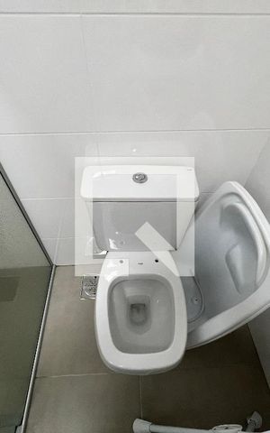 Apartamento à venda com 110m², 3 quartos e 2 vagas Apartamento à venda com 110m², 3 quartos e 2 vagasBanheiro da Suíte