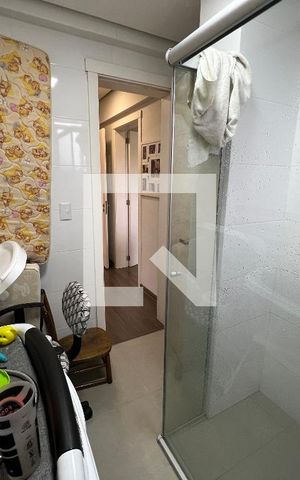 Apartamento à venda com 110m², 3 quartos e 2 vagas Apartamento à venda com 110m², 3 quartos e 2 vagasBanheiro da Suíte