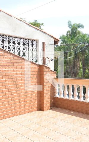 Casa à venda com 211m², 3 quartos e 3 vagasVaranda da Sala