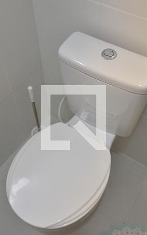 Casa à venda com 211m², 3 quartos e 3 vagasBanheiro Social