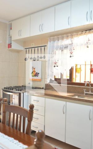Casa à venda com 211m², 3 quartos e 3 vagasCozinha