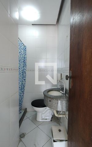 Casa de condomínio para alugar com 250m², 4 quartos e 1 vagaBanheiro da Suíte 1