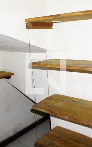 Casa de condomínio para alugar com 120m², 2 quartos e 1 vagaDepósito