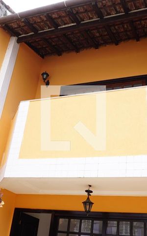 Casa de condomínio para alugar com 120m², 2 quartos e 1 vagaFachada