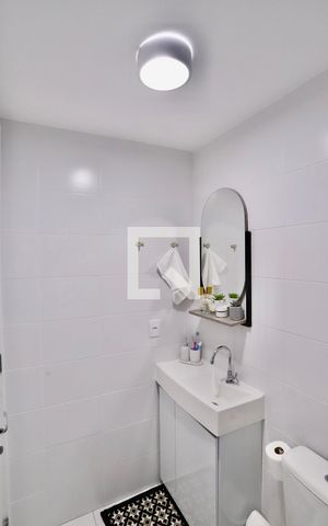 Apartamento para alugar com 40m², 2 quartos e sem vaga Apartamento para alugar com 40m², 2 quartos e sem vagaBanheiro