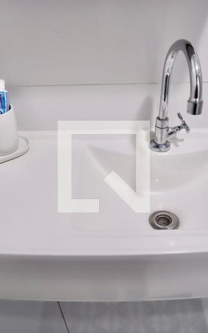 Apartamento para alugar com 40m², 2 quartos e sem vaga Apartamento para alugar com 40m², 2 quartos e sem vagaBanheiro